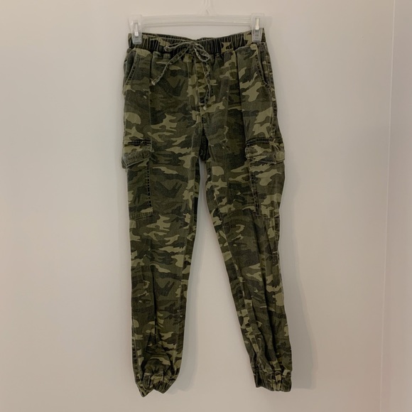almost famous camo pants